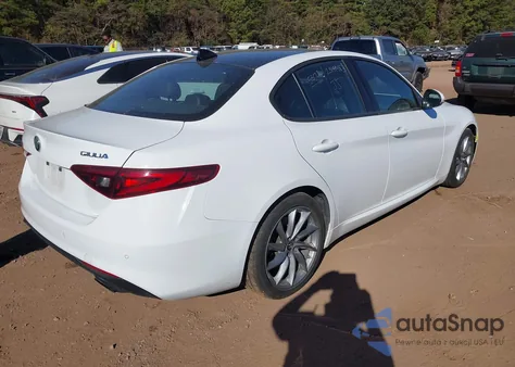 2023 Alfa Romeo Giulia Sprint Rwd из США, поврежденный, VIN ZARFAMAN1P7671791